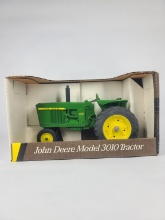 ERTL JOHN DEERE 3010 TRACTOR