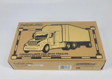 ERTL FREIGHTLINER TRACTOR & TRAILER