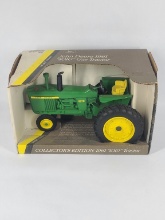 ERTL JOHN DEERE4010 GAS SPECIAL EDITION TRACTOR