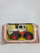 ERTL CASE 4890 4-WHEEL DRIVE TRACTOR 1/32 SCALE
