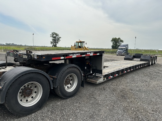 2018 TRAIL KING TK80MG with 3RD axle FLIP
