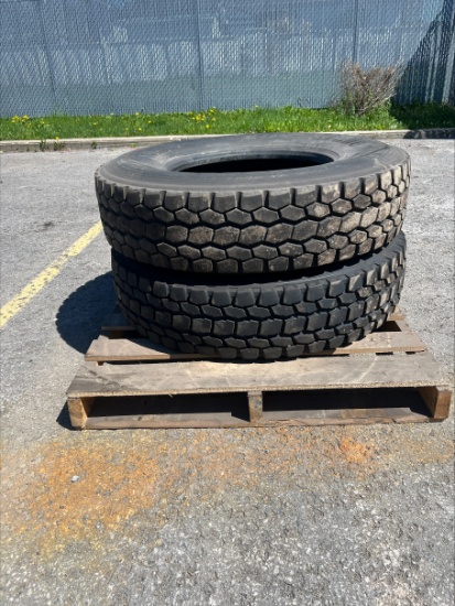 BRIDGESTONE 11R22.5