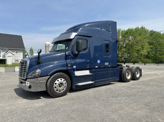2015 Freightliner Cascadia