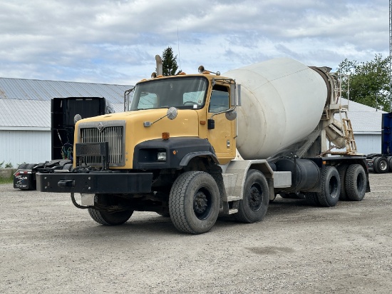 2005 International Paystar  5600