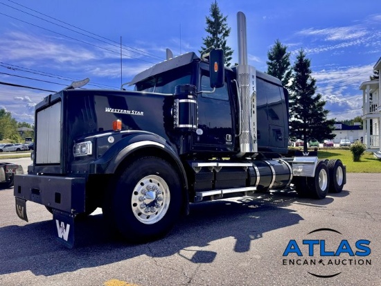 2019 WESTERN STAR 4900SF