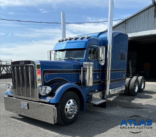 2004  PETERBILT 379 SHOW TRUCK