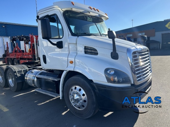 2017 FREIGHTLINER CASCADIA