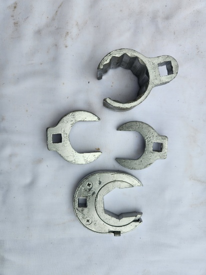 Crow foot sockets