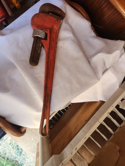 FULLER 18 INCH PIPE WRENCH