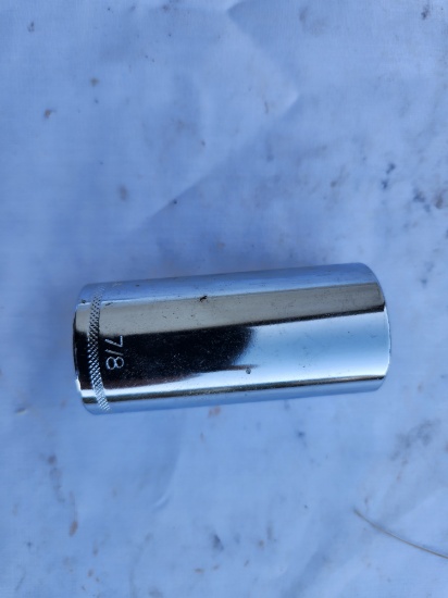 SOCKETS