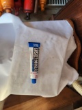 BLUE  GASKET  MAKER