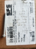 2 1/2 INCH WOOD GRIP SCREWS