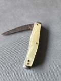 Knife