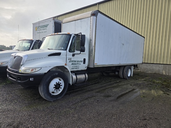 2006 IH4300 DT466 navastar 6 speed