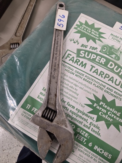 Eighteen inch rigid tool adjustable wrench