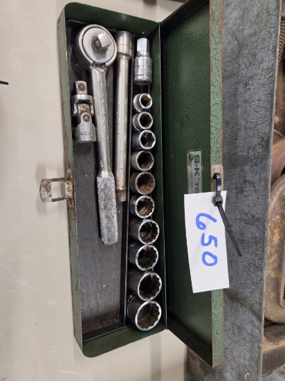 Three eighth s k socket kit