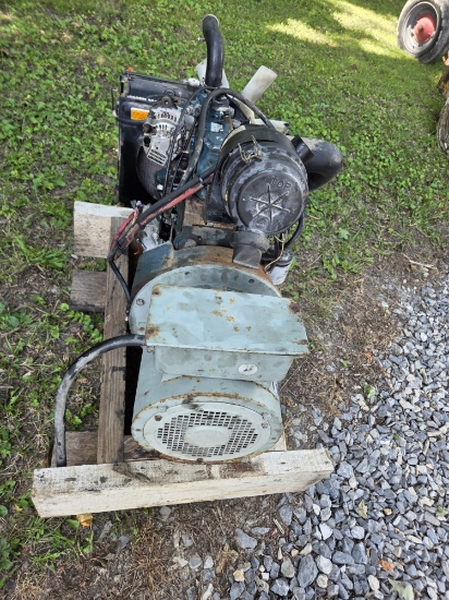 Good kubotarunning engine and operating generator