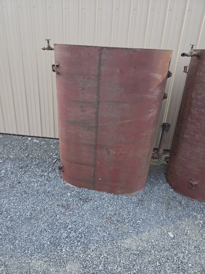 Two hundred seventy five gallon fuel tank