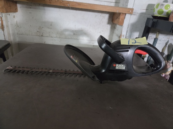 Black & decker headge trimmer electric