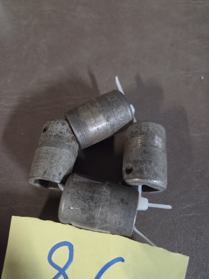 1/2 drive snap-on sockets 9/16,5/8,11/16,11/16