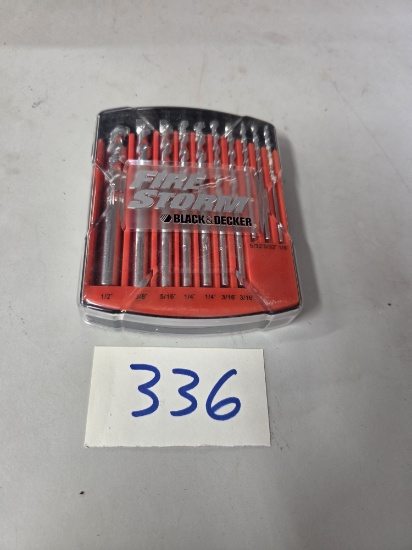 New black & decker 1/8- 1/2 drill bit set