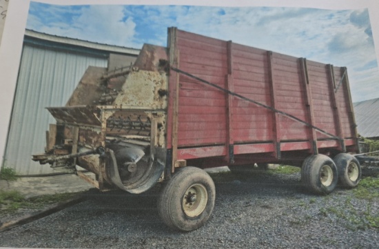 Dion forage wagon, tandem running gear