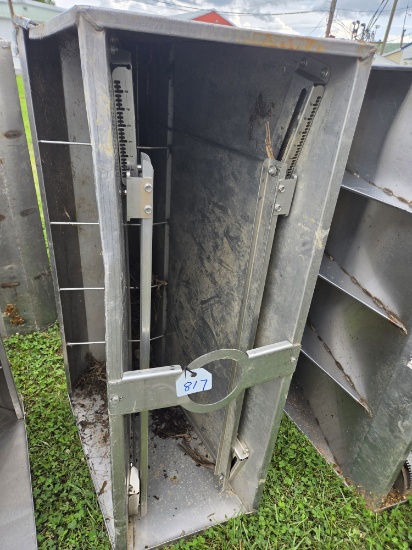 Stainless steel 4 ft double hog feeder