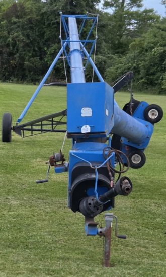 Brant ten inch, seventy foot grain auger. Hydraulic lift swing away auger