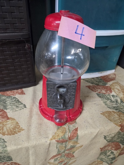 Gumball machine
