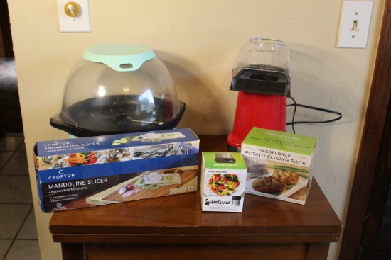 Popcorn poppers, Mandolin Slicer, Potatoe Slicer and Spiralizer
