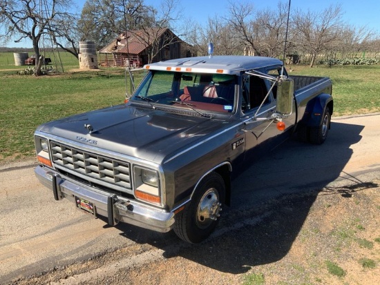 1985 Dodge D350 Pickup