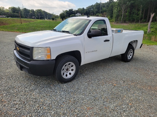 2008 Chevrolet Silverado Pickup Truck