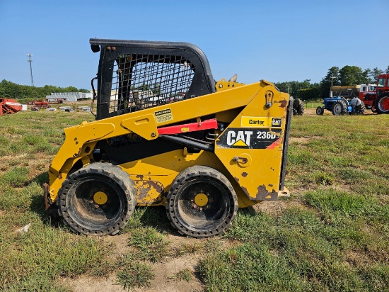 Caterpillar 236D Skid Steer
