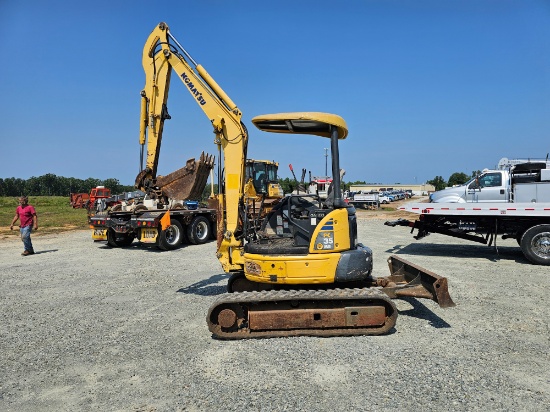 Komatsu PC35mr mini excavator