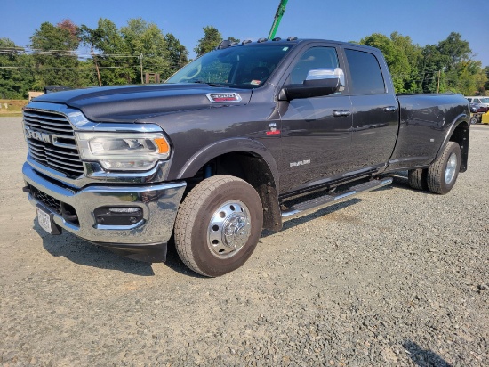 2022 Ram 3500 CrewCab Laramie 4x4 Dually