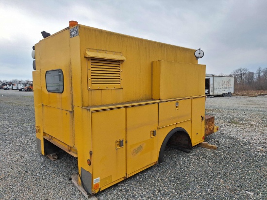 Stahl enclosed service body