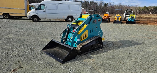 2024 MACHPRO MP-S300 DINGO (BRAND NEW STILL IN CRATE)