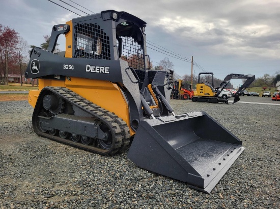 2020 John Deere 325G Skid Steer