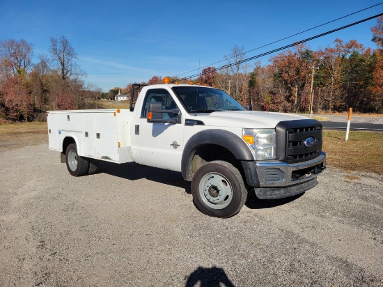 2011 Ford F-550 Service Truck VIN: 1FDUF5GT1BEC32055