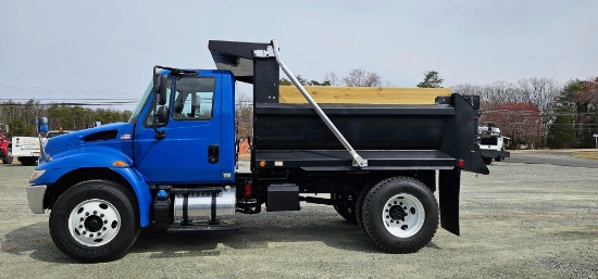 2017 International DuraStar 4300 Dump Truck