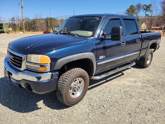 2006 GMC Sierra Pickup Truck VIN:  1GTGK13U76F102463