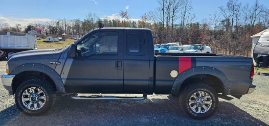 2004 Ford F-250 Pickup Truck