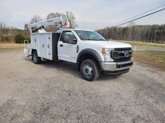 2021 Ford F550 4X4 Service Crane Truck