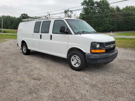 2016 Chevrolet Express 3500 Work Van