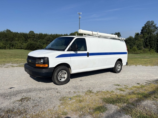 2014 Chevrolet Express 3500 Work Van