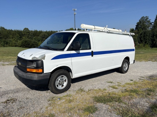 2013 Chevrolet Express 3500 Work Van