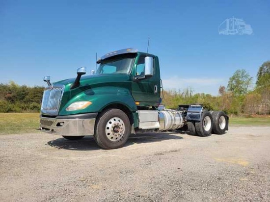 2018 International LT Automatic Day Cab