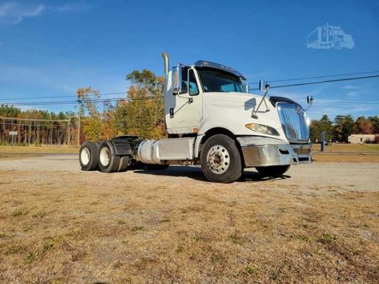 2017 International Prostar 122 Day Cab