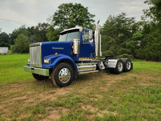 2015 Western Star 4900 Day Cab Glider