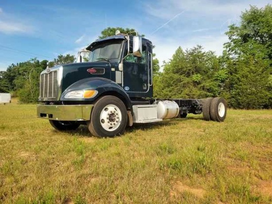 2017 Peterbilt 337 Cab & Chassis